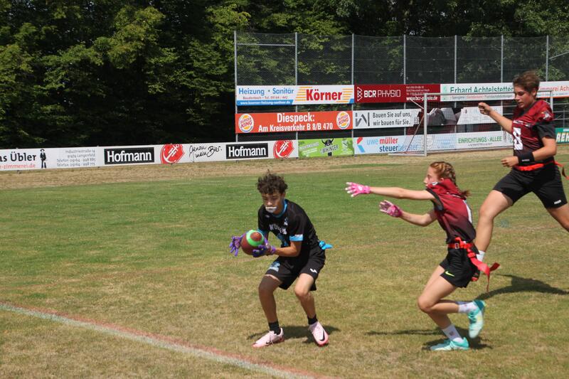 U16 Flag zieht ungeschlagen ins Finalturnier ein